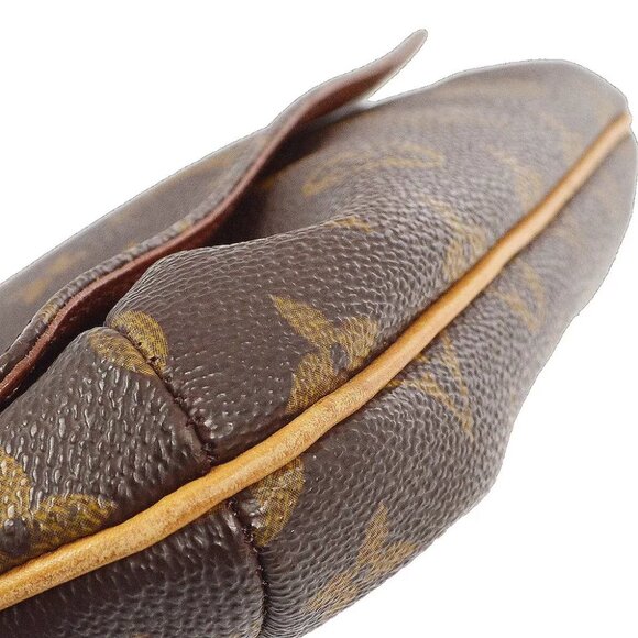 LOUIS VUITTON MONOGRAM MUSETTE TANGO SHORT SHOULDER BAG - Picture 3 of 8